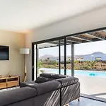 Villa Alfa By Fuerteventuravillas Lajares